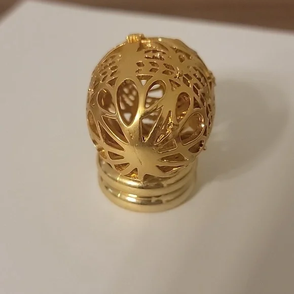 1988 Franklin Mint Golden Filigree Easter Egg - Picture 8 of 9